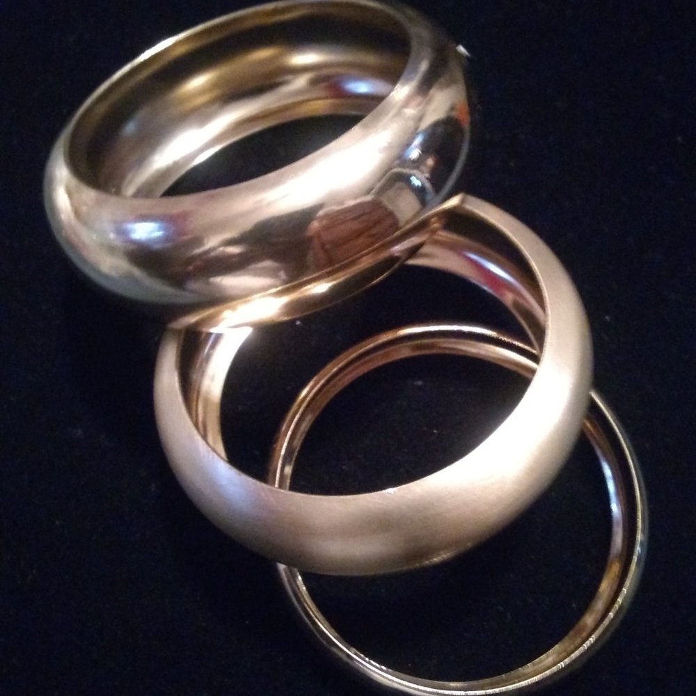 Bangle gold plated bracelet set